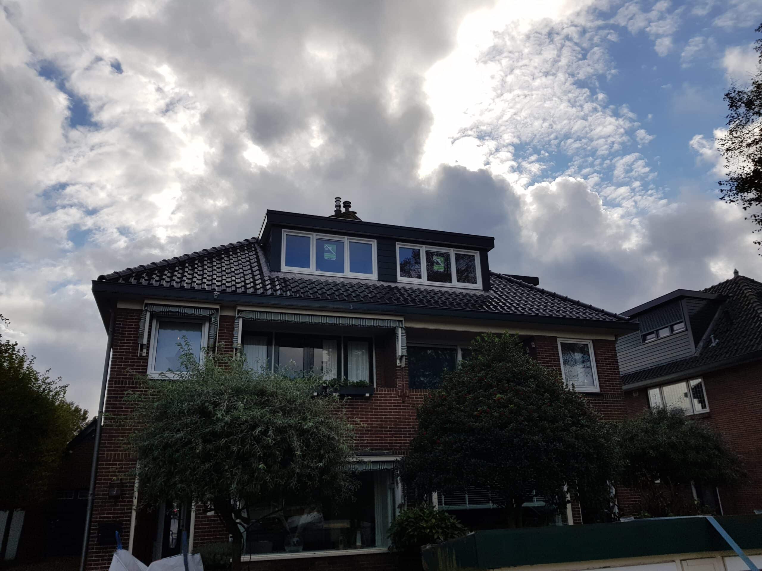 Kunststof met houtnerf  Dakkapel met plat dak – Santpoort-Noord 3