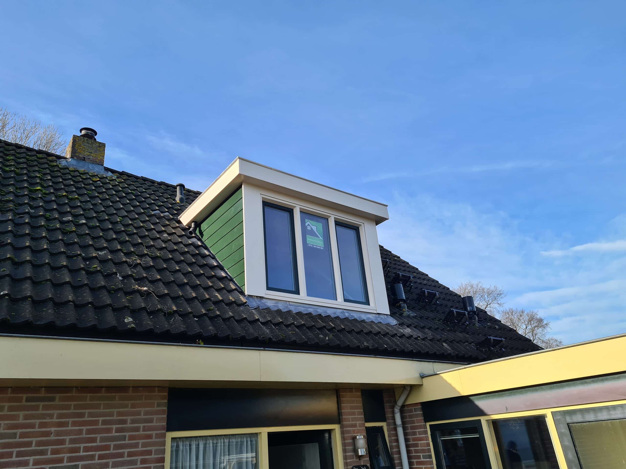 Kunststof met houtnerf  Dakkapel met plat dak – Obdam 3