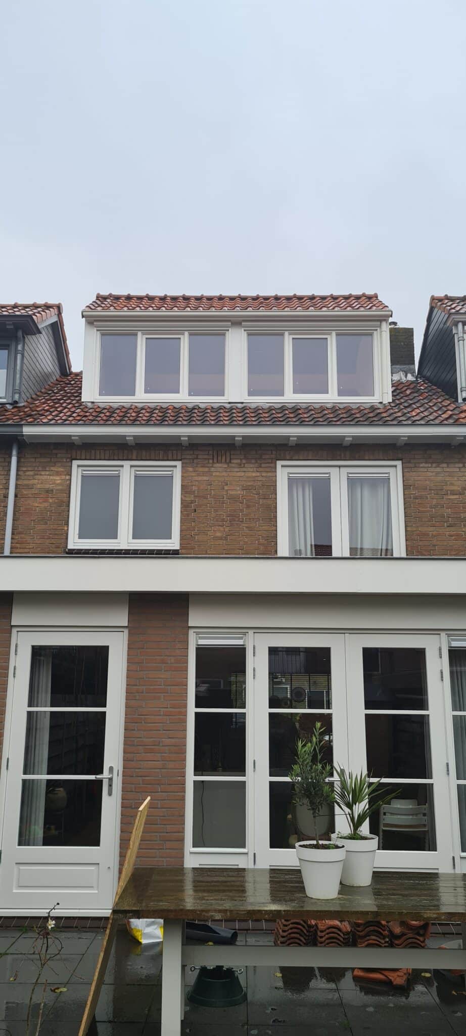 Kunststof met houtnerf  Verlegde nok – Alkmaar 3