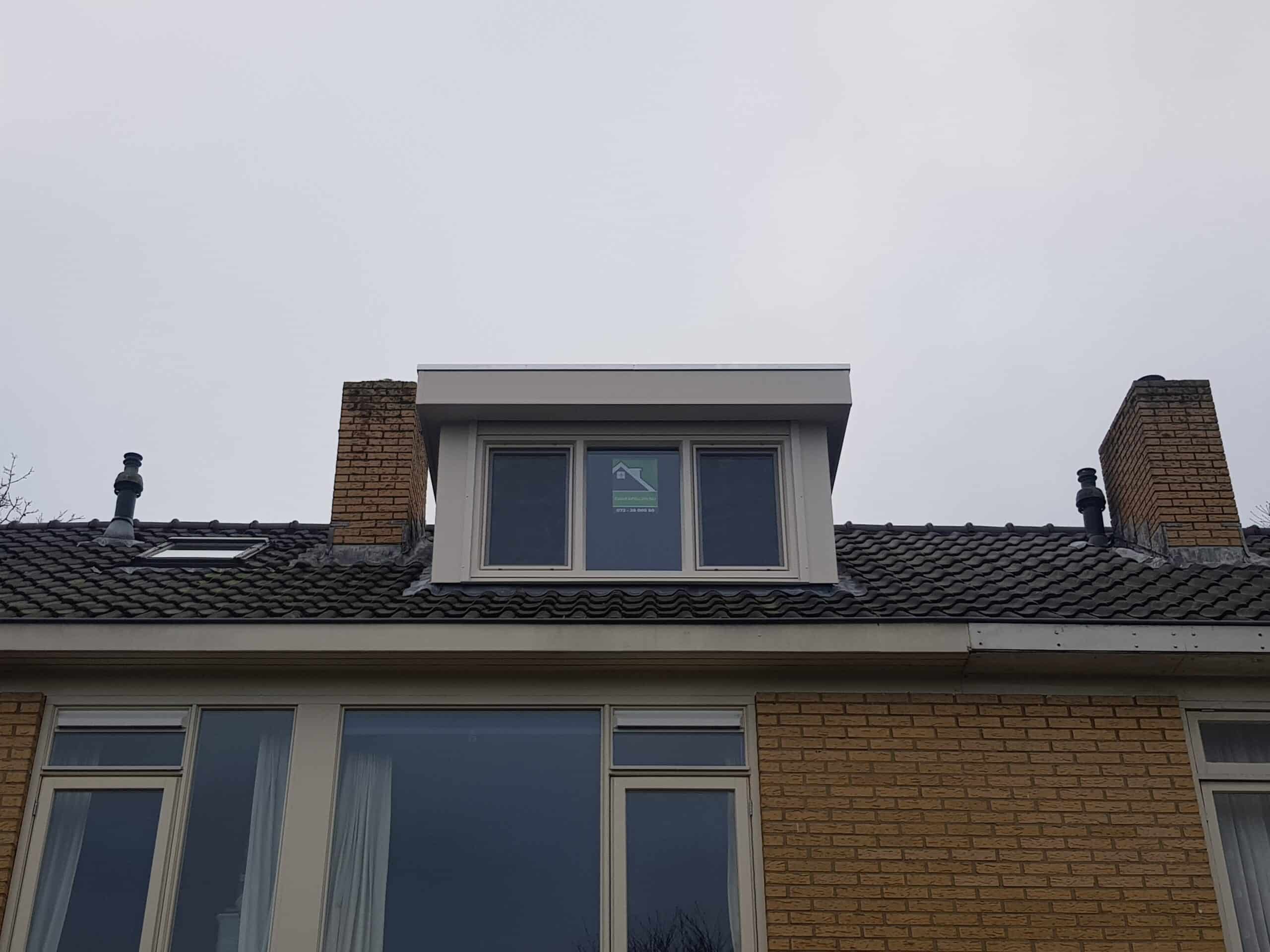 Kunststof met houtnerf  Dakkapel met plat dak – Heiloo 3