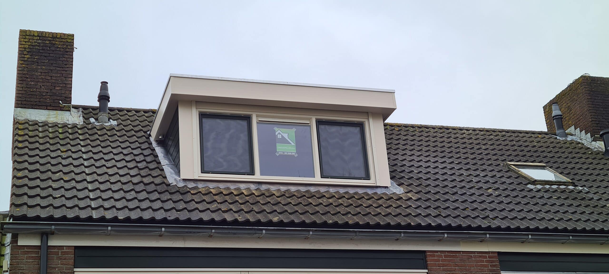 Kunststof met houtnerf  Dakkapel met plat dak – Noord-Scharwoude 5