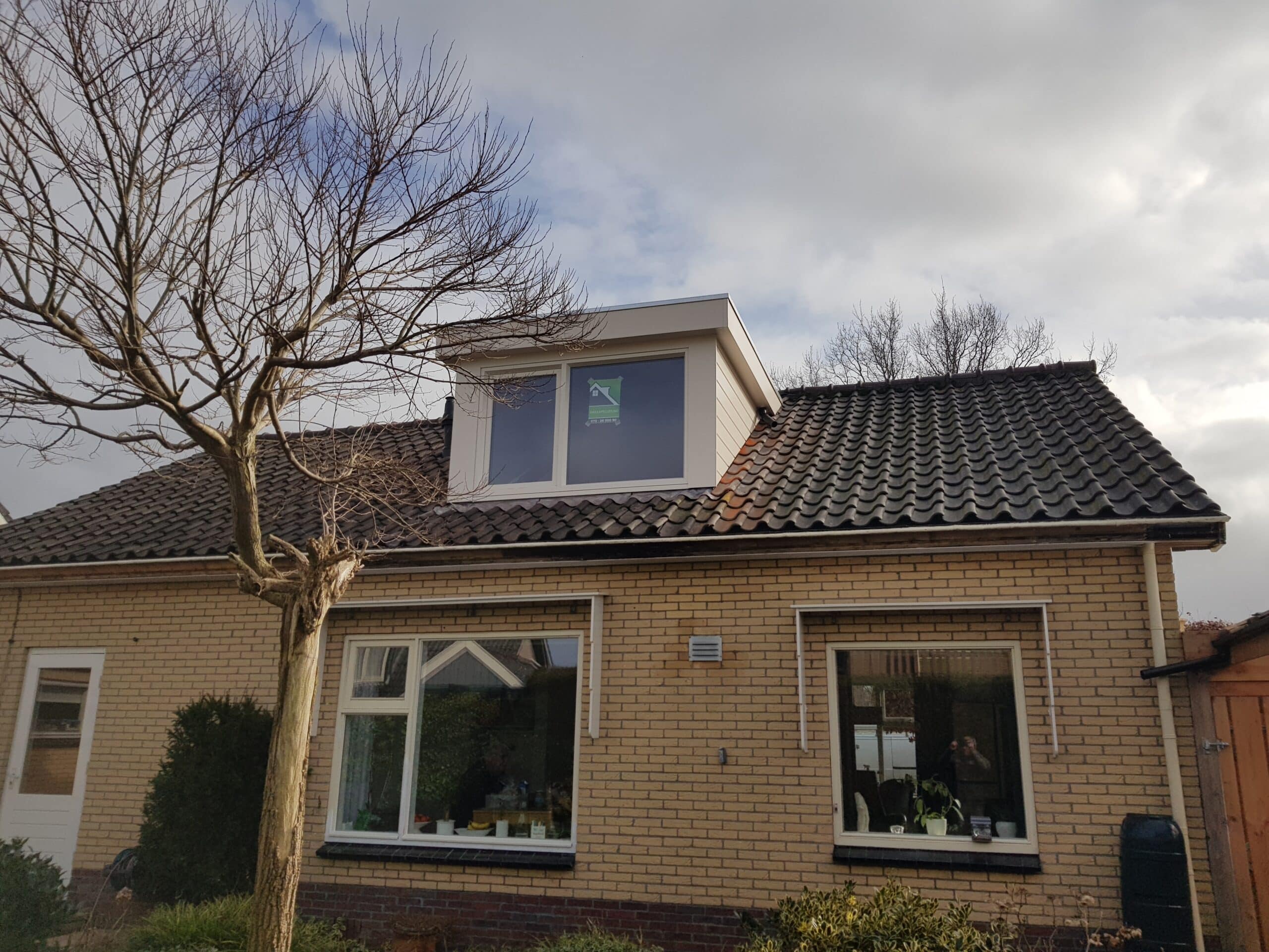 Kunststof met houtnerf  Dakkapel met plat dak – Spanbroek 3
