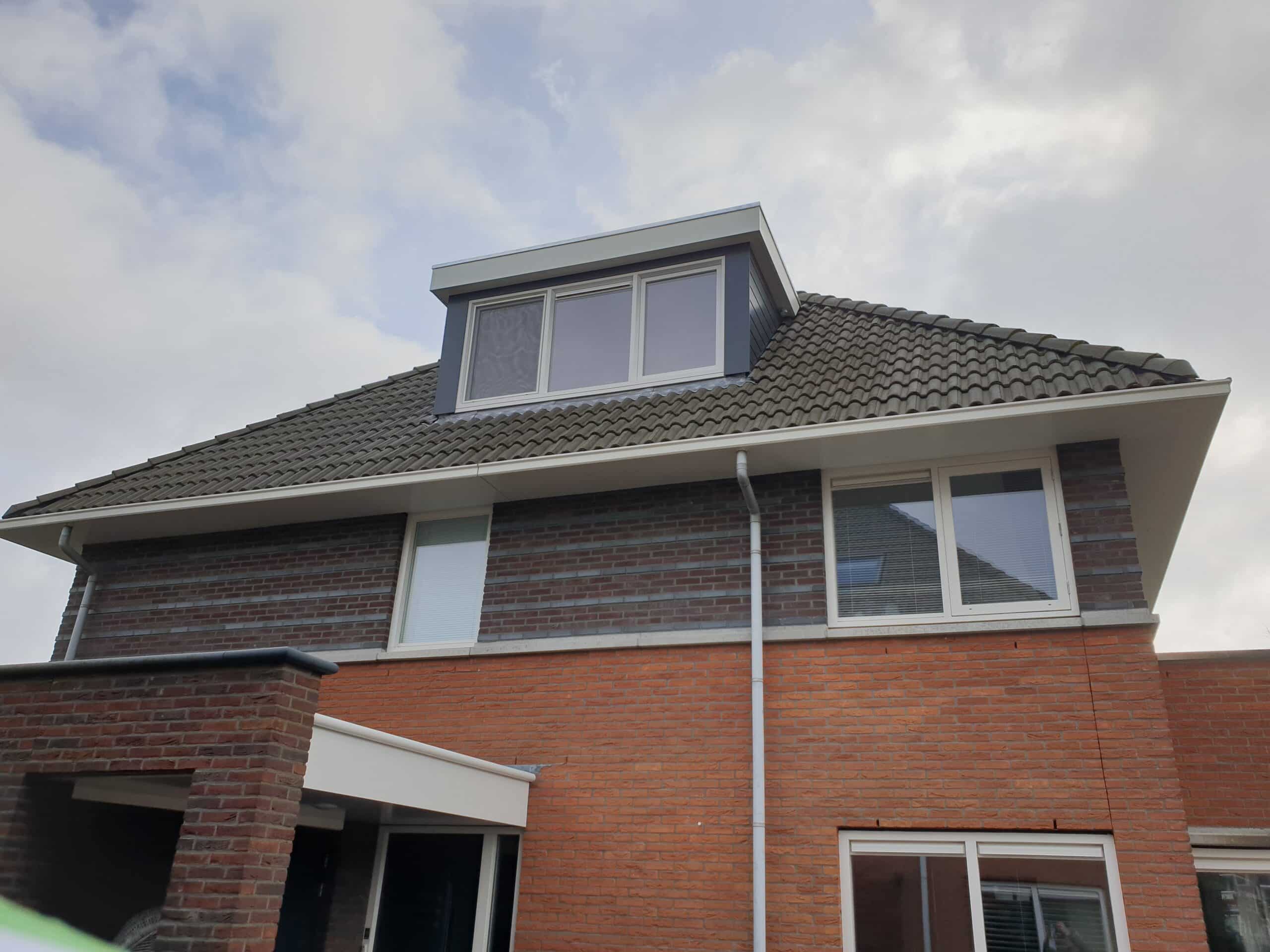 Kunststof met houtnerf  Dakkapel met plat dak – Schagen 3