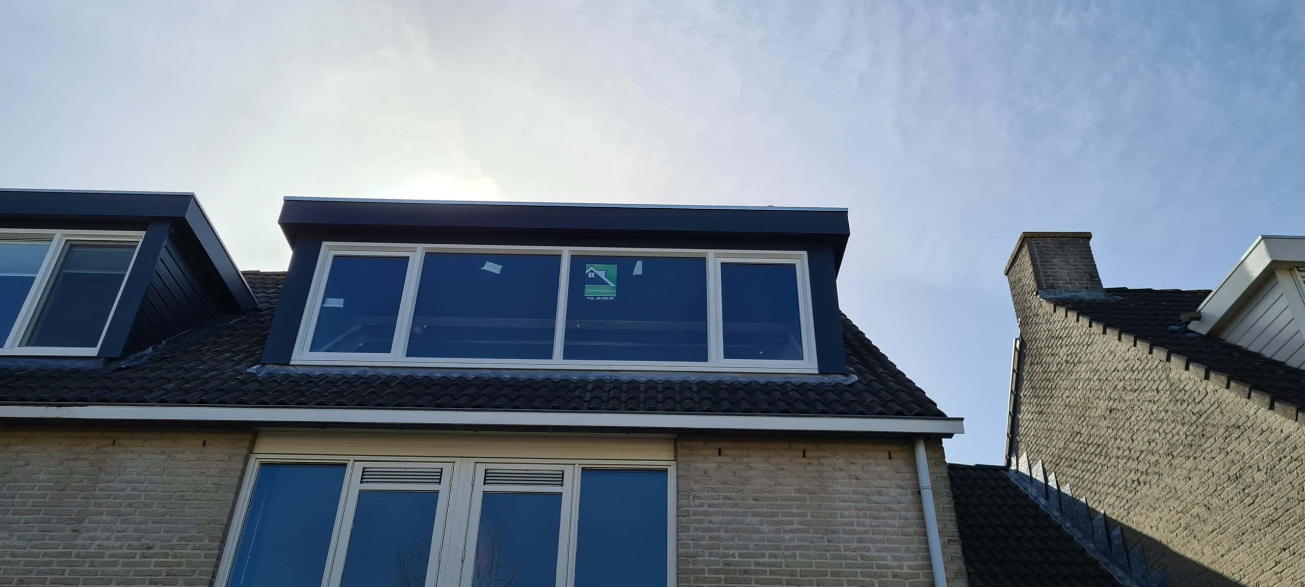 Kunststof met houtnerf  Dakkapel met plat dak – Amstelveen 3
