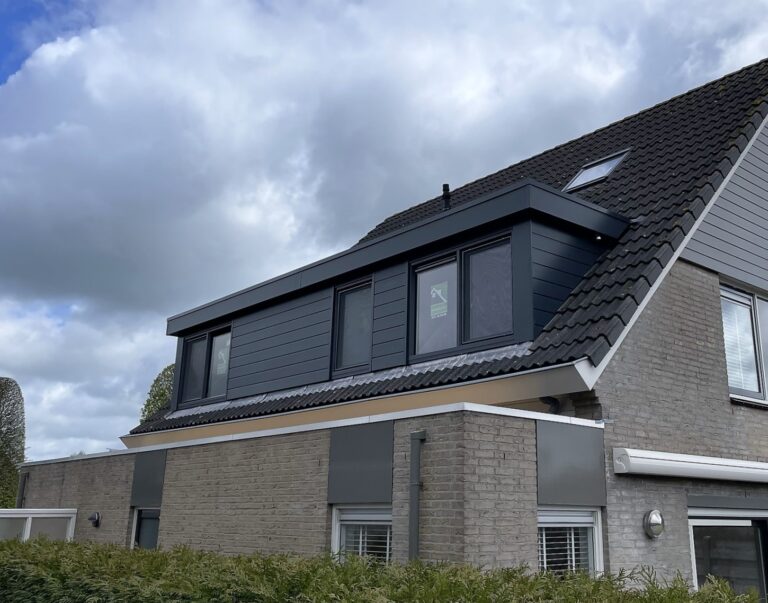 Kunststof met houtnerf  Dakkapel met plat dak – Spanbroek 3
