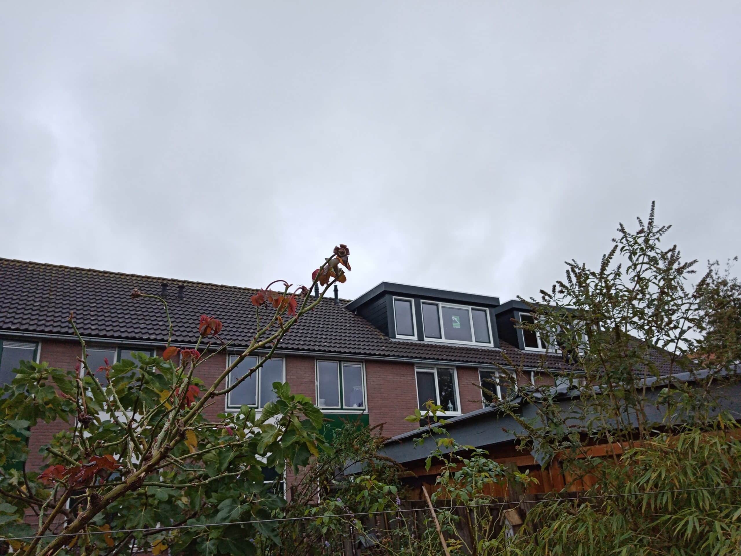 Kunststof met houtnerf  Dakkapel met plat dak – Zaandam 3