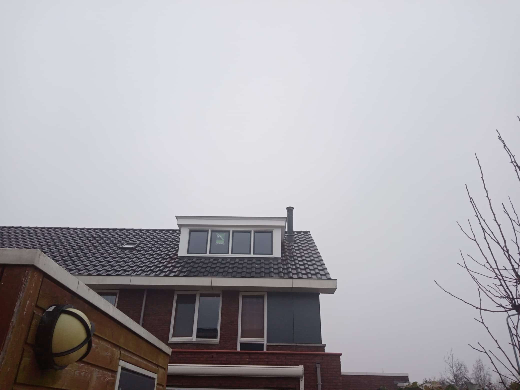 Kunststof met houtnerf  Dakkapel met plat dak – De Goorn 3