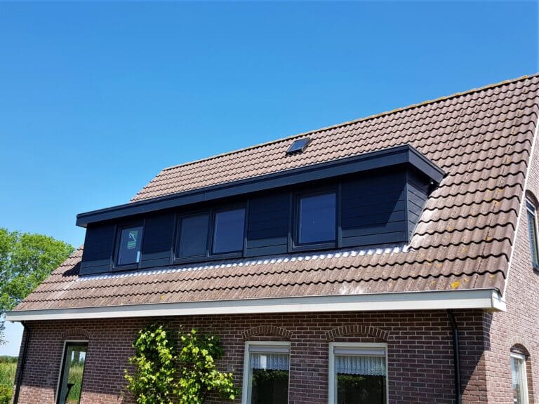 Kunststof met houtnerf  Dakkapel met plat dak – Oosthuizen 3