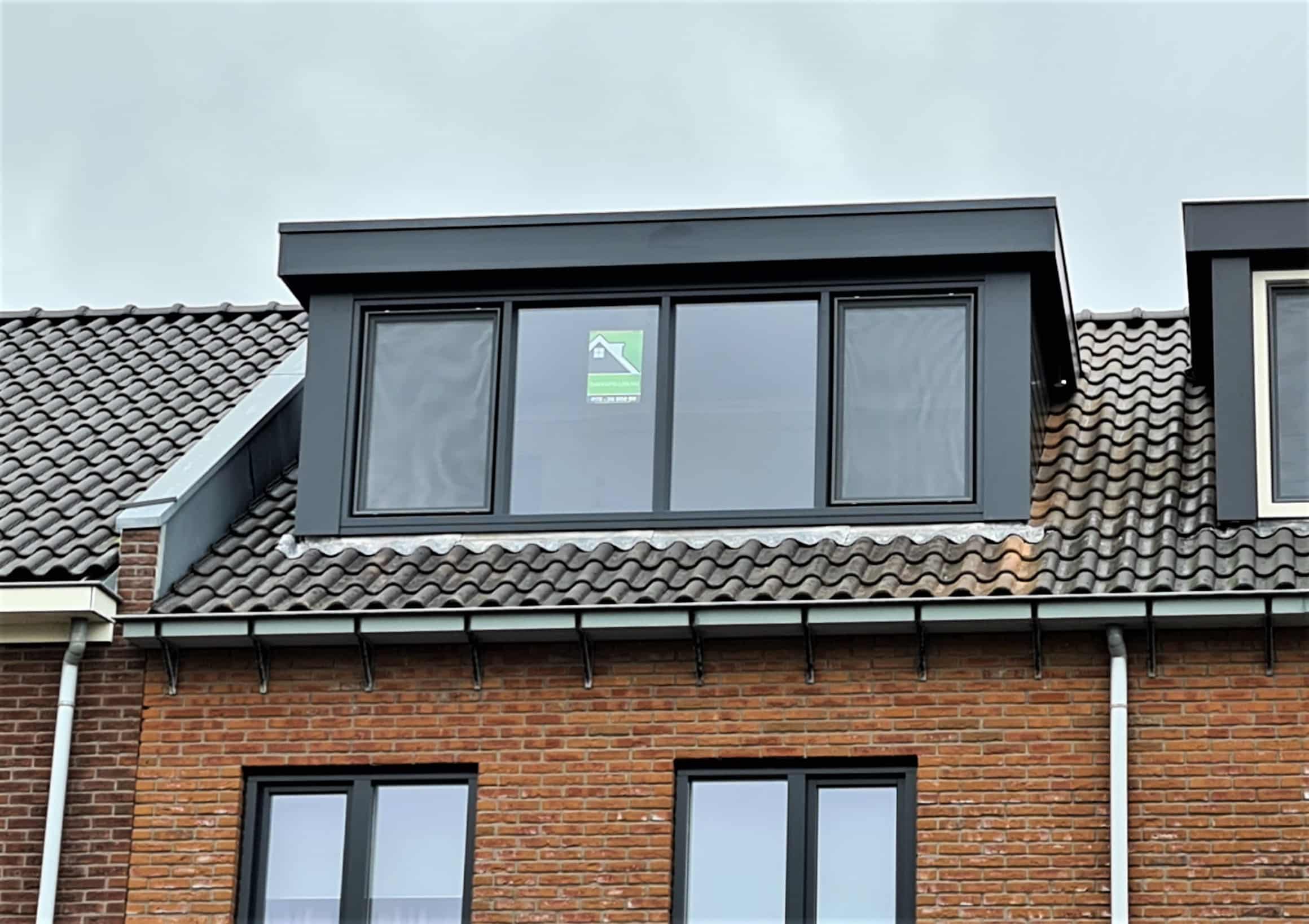 Kunststof met houtnerf  Dakkapel met plat dak – Heerhugowaard 3