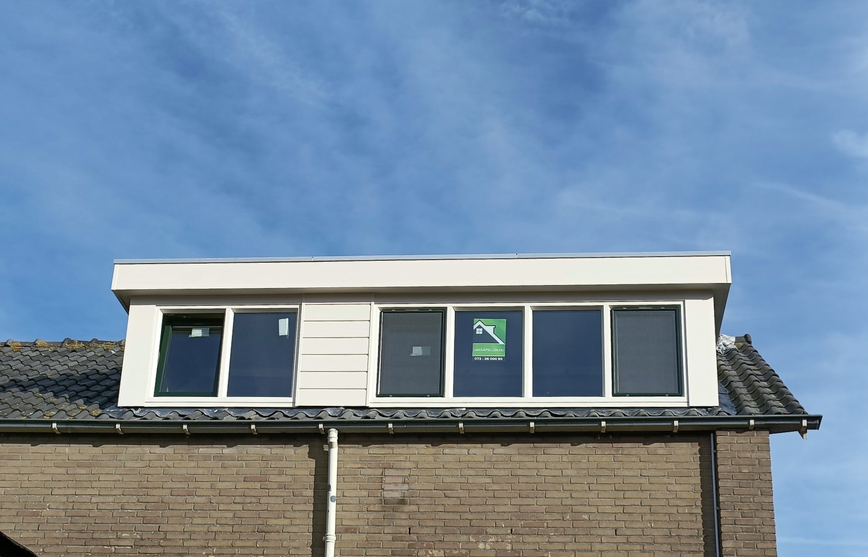 Kunststof met houtnerf  Dakkapel met plat dak – Heerhugowaard 3