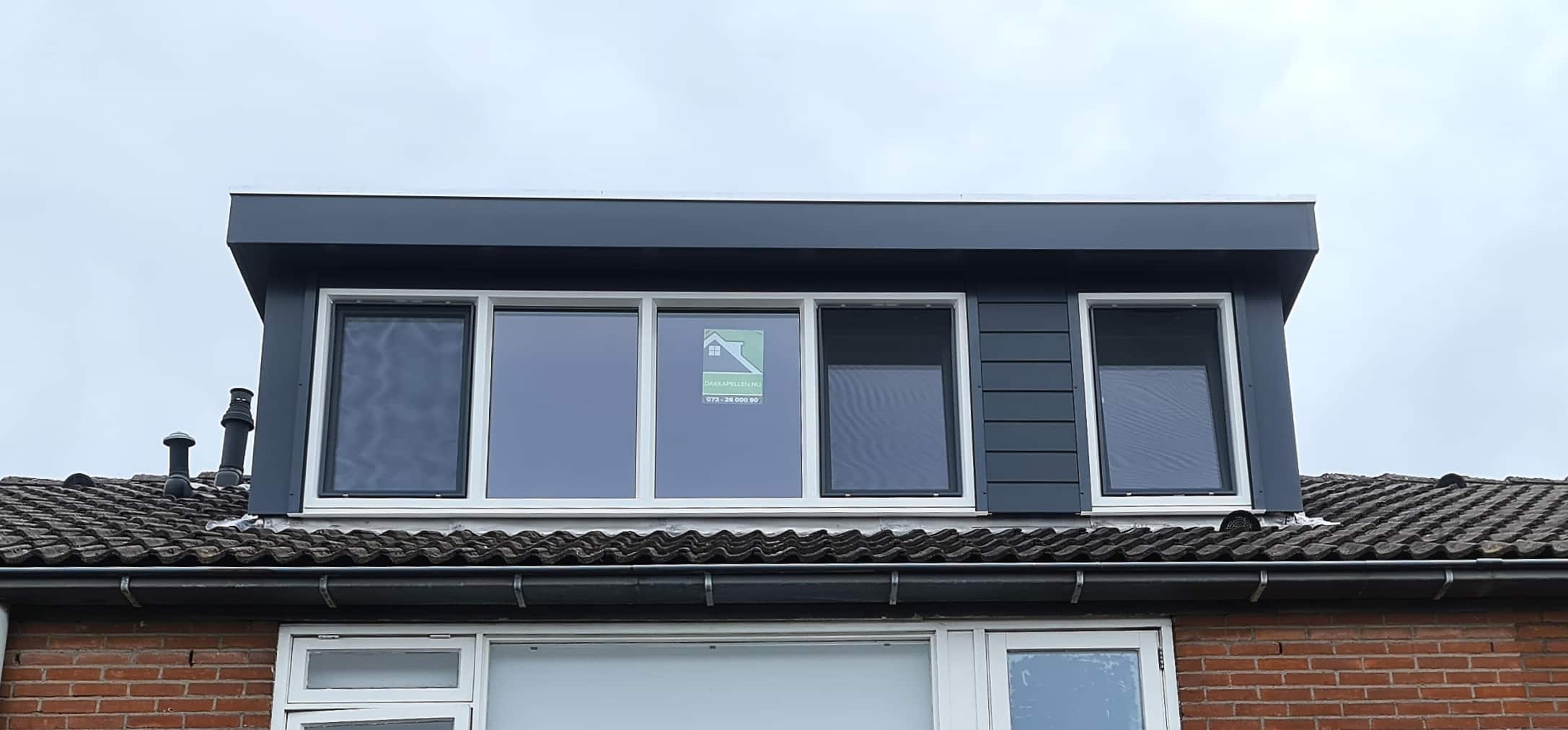 Kunststof met houtnerf  Dakkapel met plat dak – Middenmeer 3
