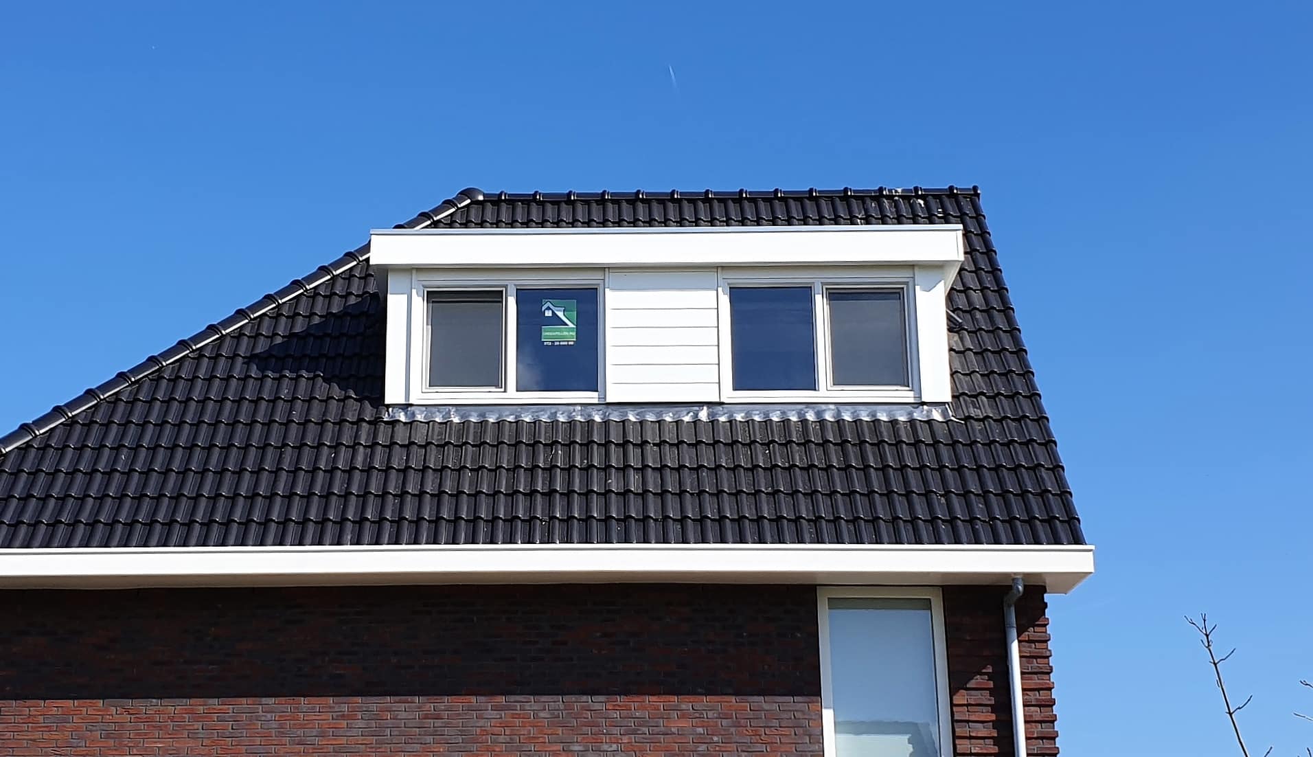 Kunststof met houtnerf  Dakkapel met plat dak – Heerhugowaard 3