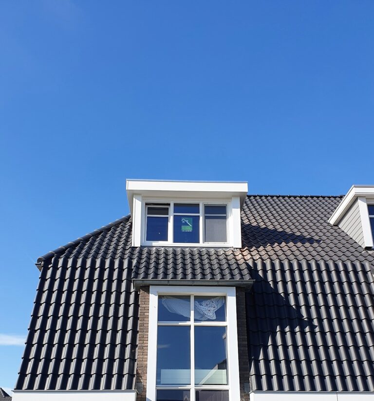 Kunststof met houtnerf  Dakkapel met plat dak – Alkmaar 3