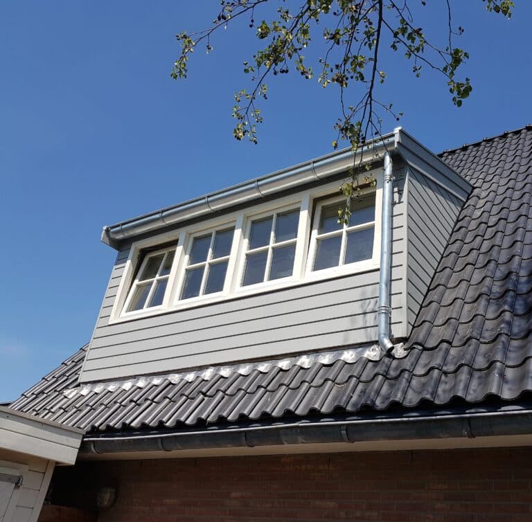 Hout  Dakkapel met schuin dak – Vinkeveen 3