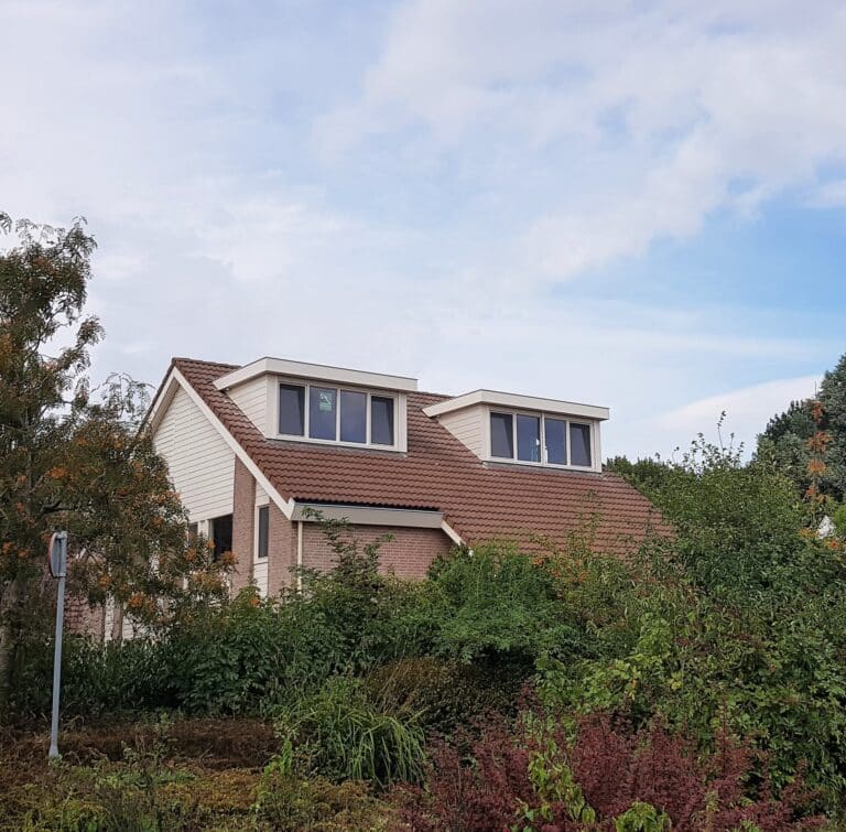 Kunststof met houtnerf  Dakkapel met plat dak – Heerhugowaard 3