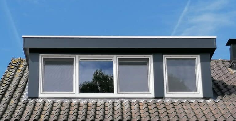 Kunststof met houtnerf  Dakkapel met plat dak – Castricum 3