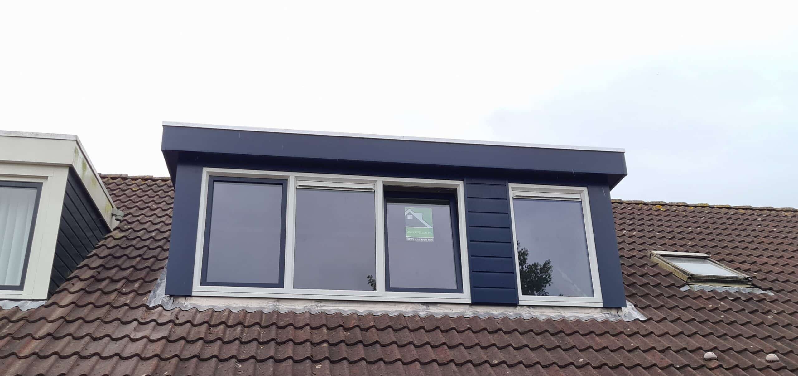 Kunststof met houtnerf  Dakkapel met plat dak – Zwaagdijk-West 3
