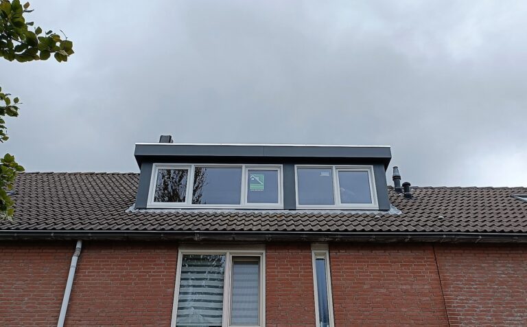 HPL  Dakkapel met plat dak – Almere 3