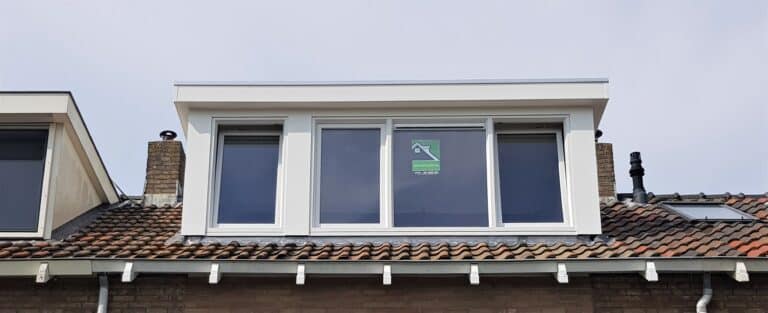 Kunststof met houtnerf  Dakkapel met plat dak – Voorschoten 3
