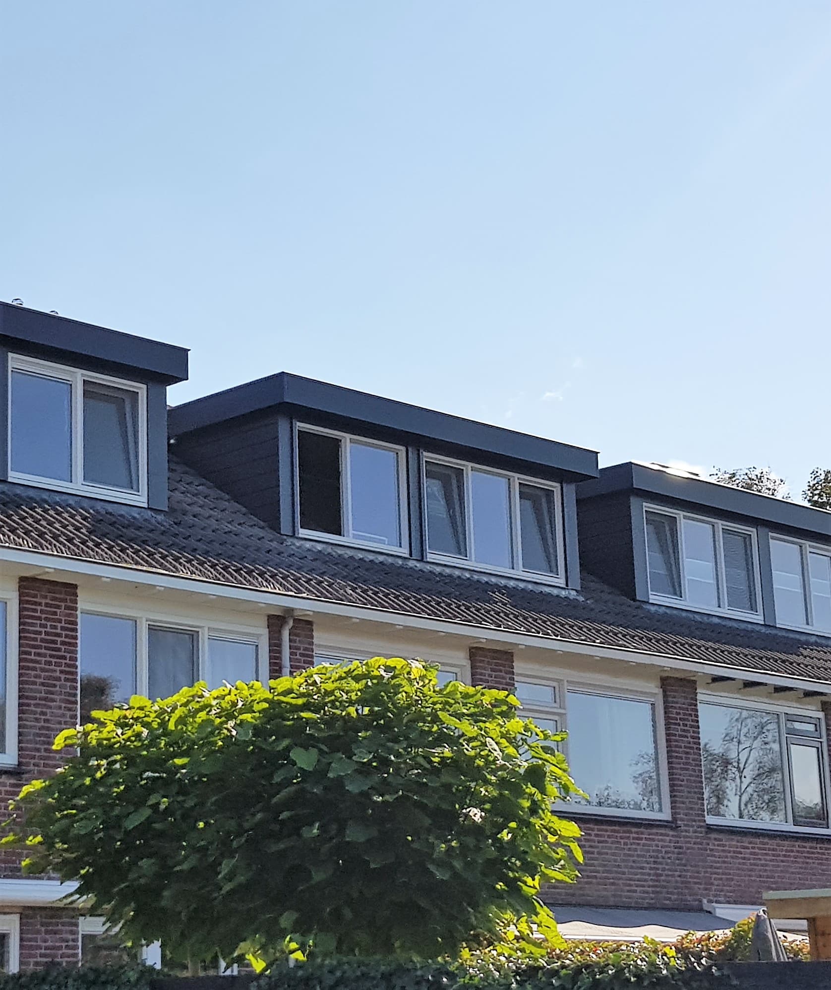 Kunststof met houtnerf  Dakkapel met plat dak – Sint Pancras 3