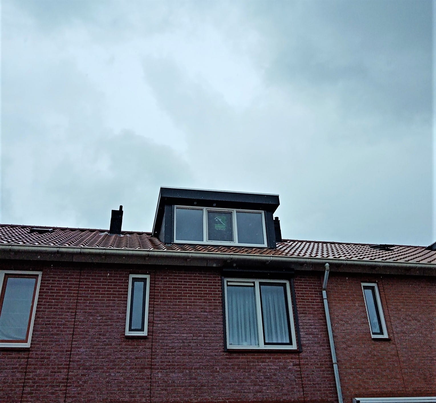 Kunststof met houtnerf  Dakkapel met plat dak – Assendelft 3