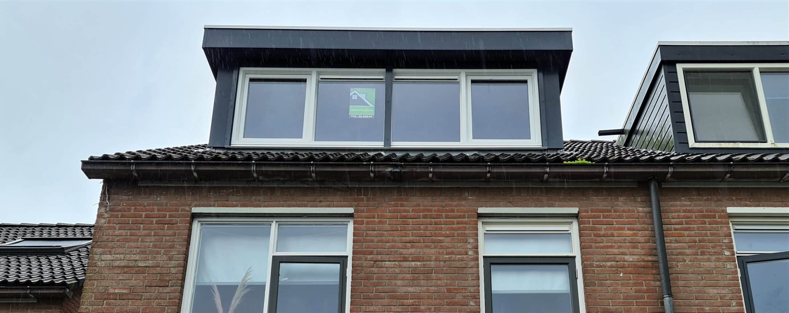Kunststof met houtnerf  Dakkapel met plat dak – Alkmaar 3