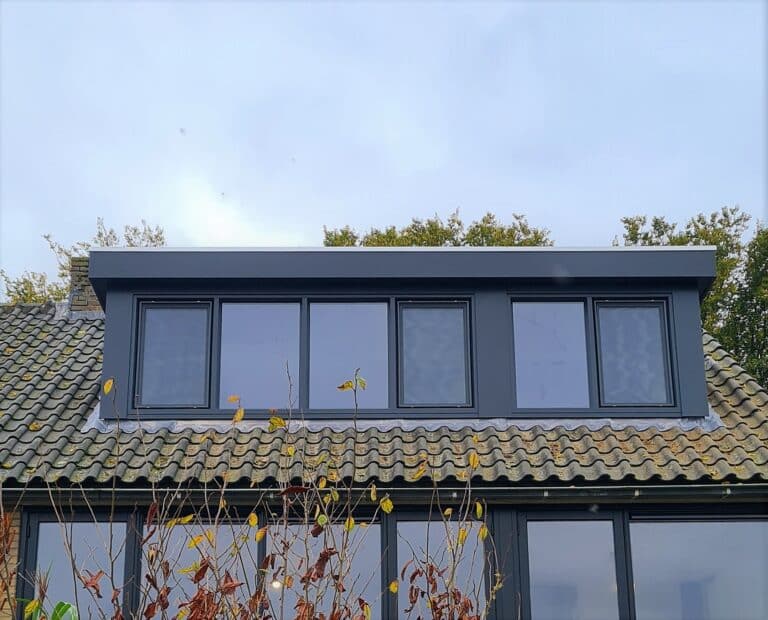 Kunststof met houtnerf  Dakkapel met plat dak – Vijfhuizen 3