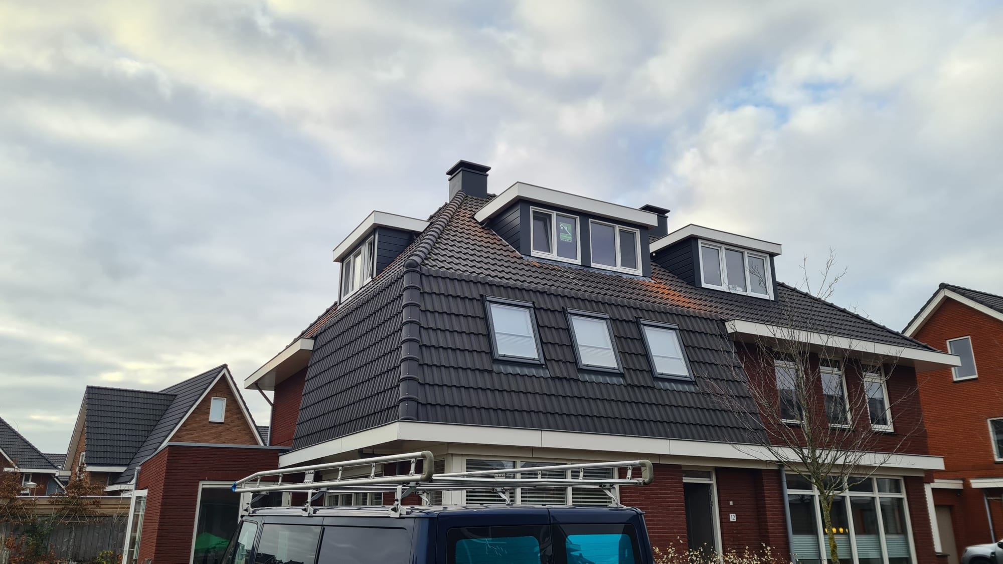 Kunststof met houtnerf  Dakkapel met plat dak – Alkmaar 2