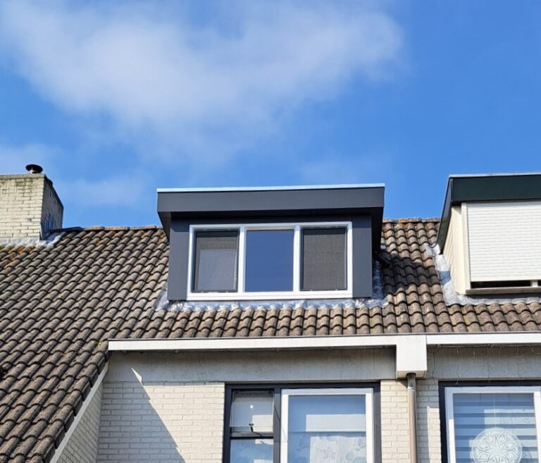 HPL  Dakkapel met plat dak – Uithoorn 3