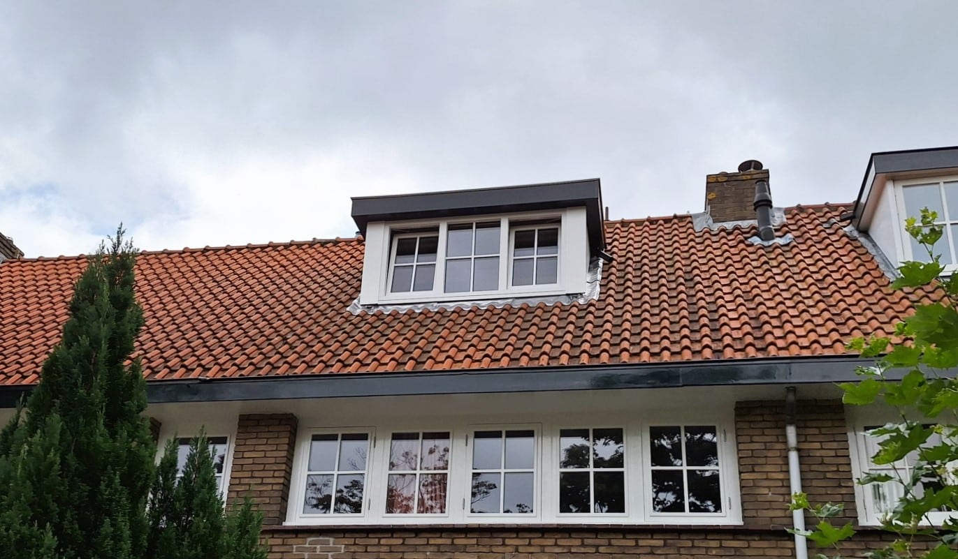 Kunststof met houtnerf  Dakkapel met plat dak – Hilversum 3