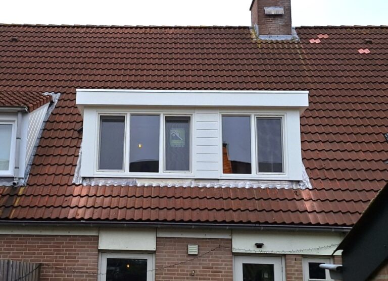 2134HL - Dakkapel met plat dak - Hoofddorp