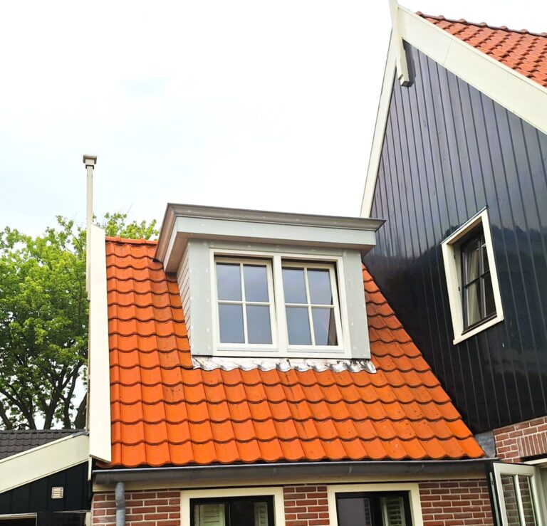 1483VA - Dakkapel met plat dak - De Rijp