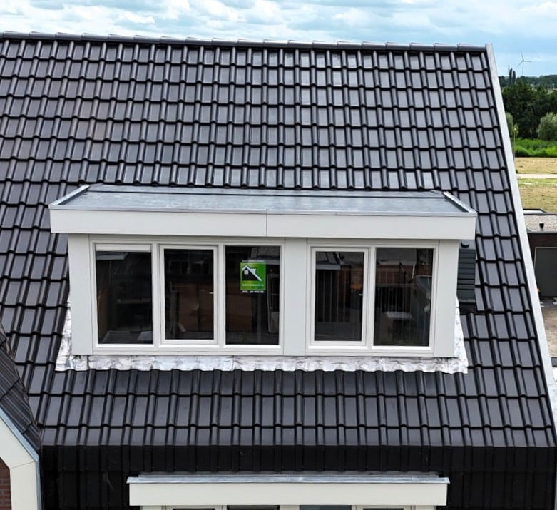 1721JK - Dakkapel met plat dak - Broek op Langedijk