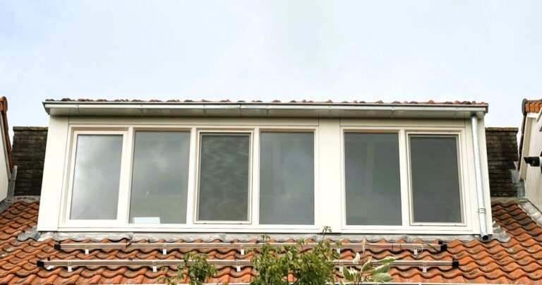 1403VB - Verlegde nok - Bussum