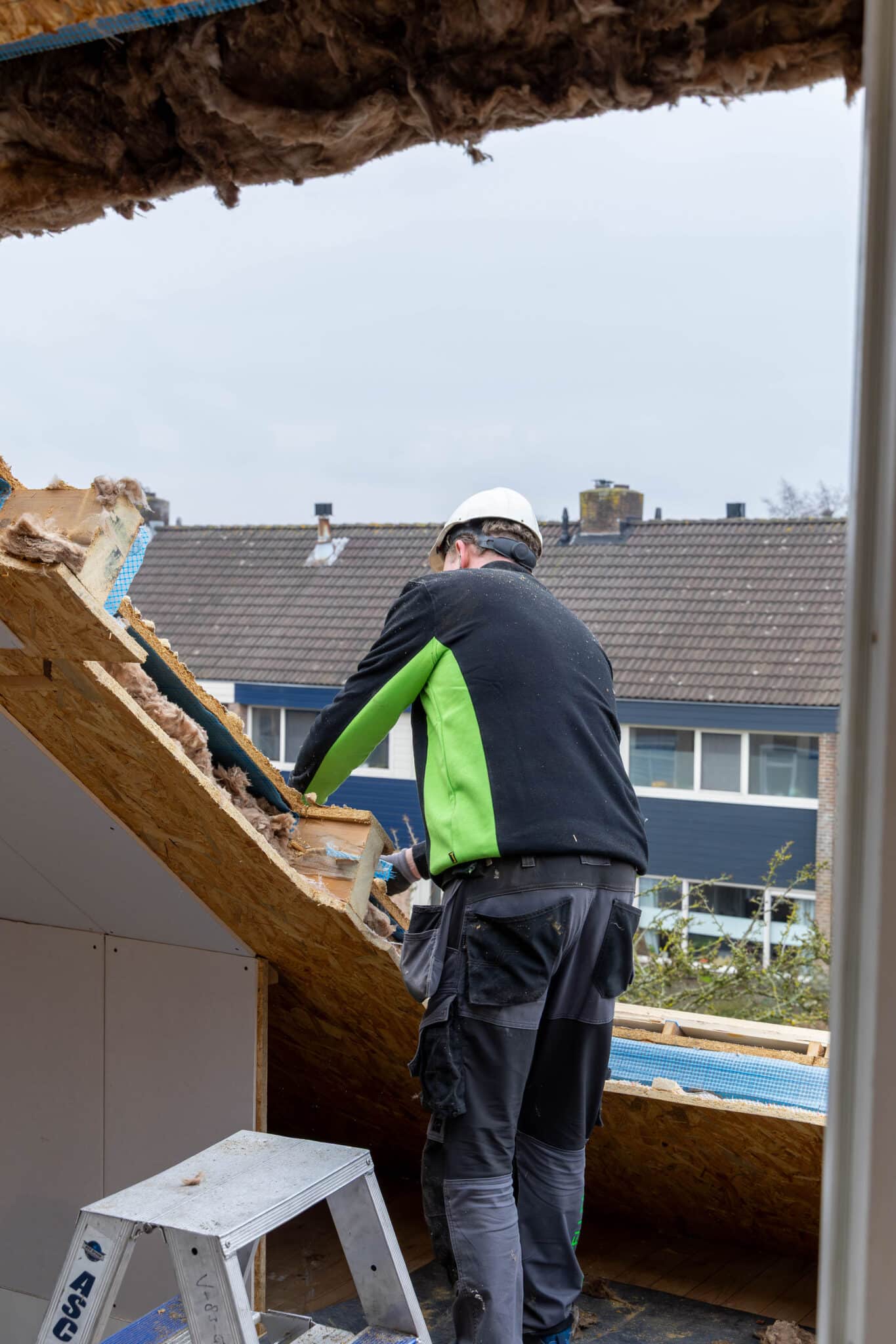Voorbereiding plaatsing dakkapel