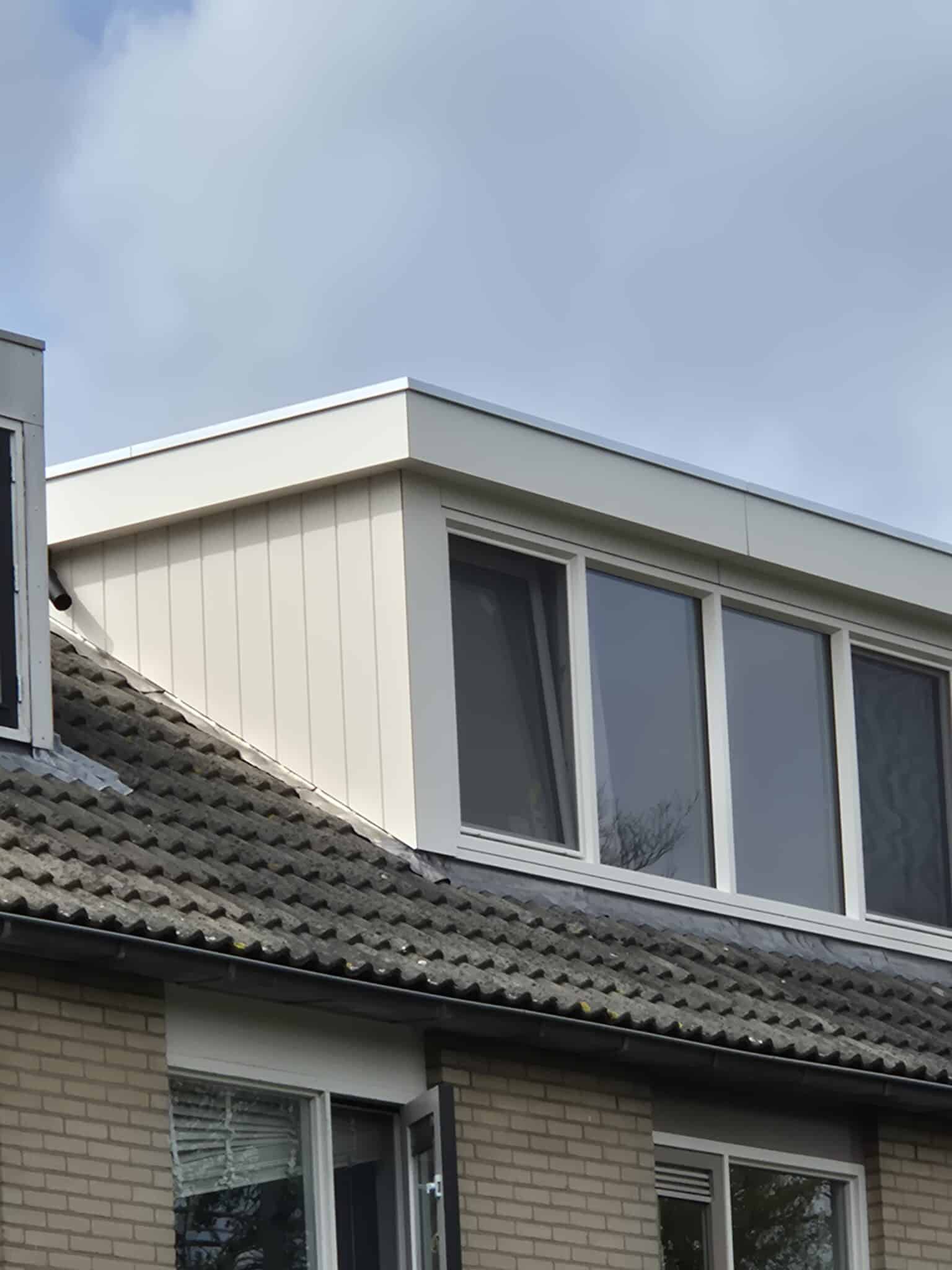 Detail verticale afwerking dakkapel