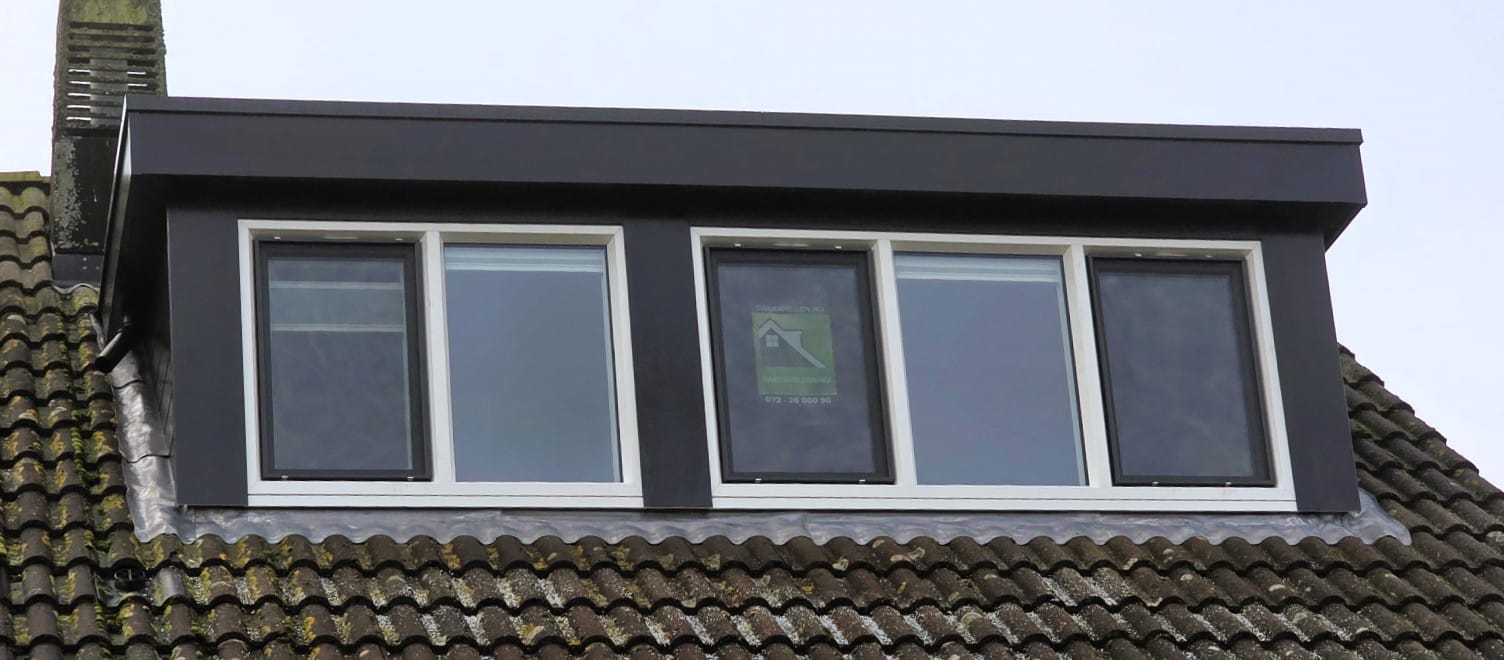 1731XZ - Dakkapel met plat dak - Winkel