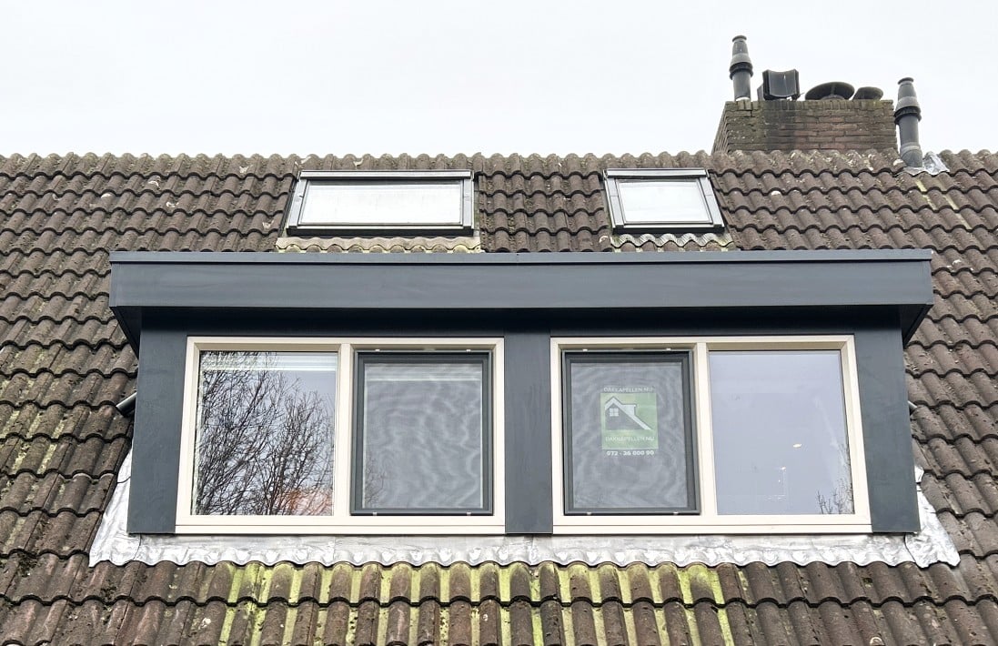 1474PC - Dakkapel met plat dak - Oosthuizen